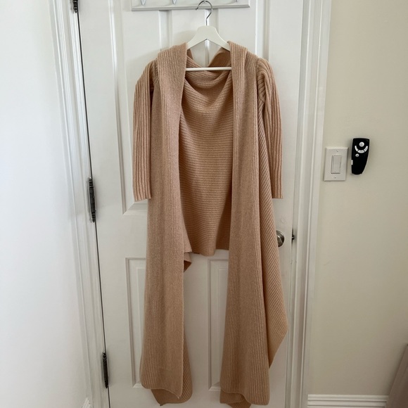 Cult Gaia Izzie Sweater Cardigan in Beige Oatmeal Pink size Small - Picture 10 of 11